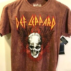 Def Leppard Graphic Band T-Shirt NWTs